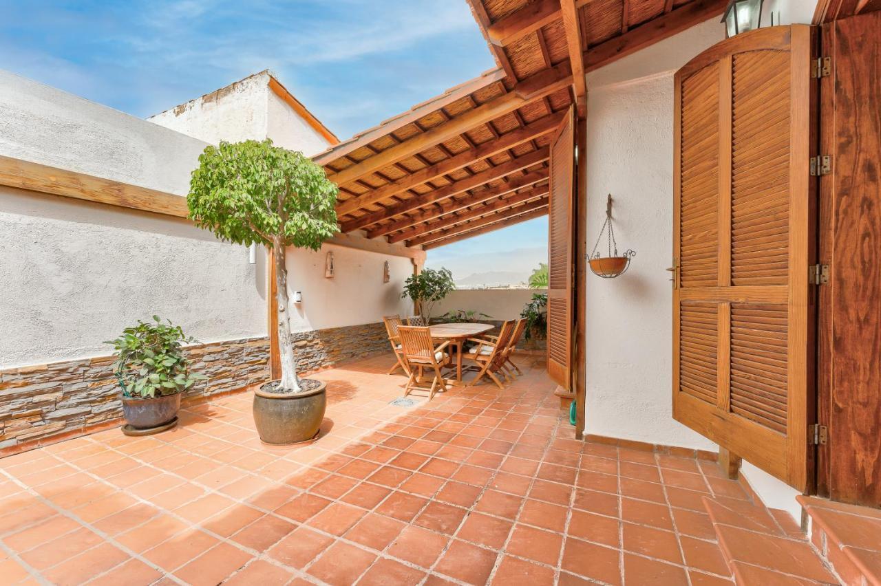 Buenavista Panoramic Villa In Costa Adeje Exterior photo